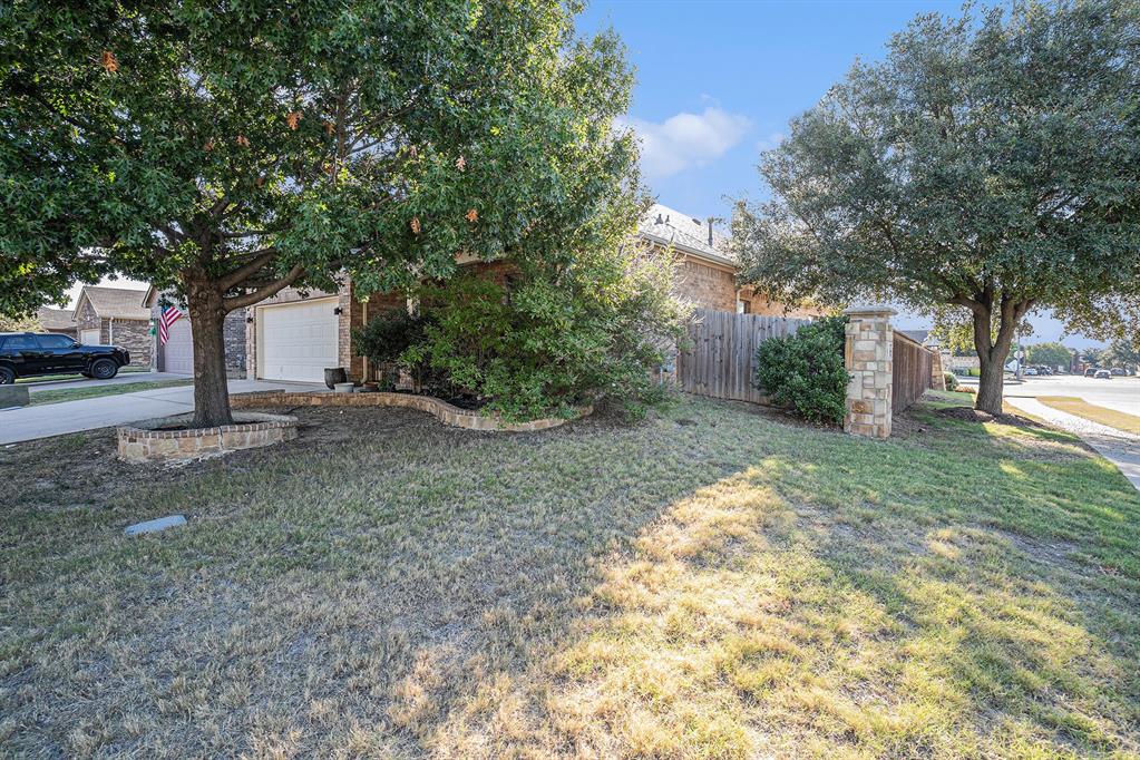 2200 Laurel Forest Drive