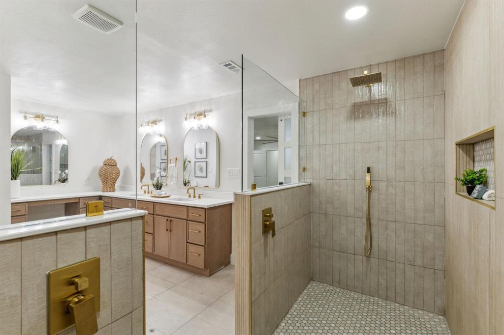 Forest Meadows - Residential