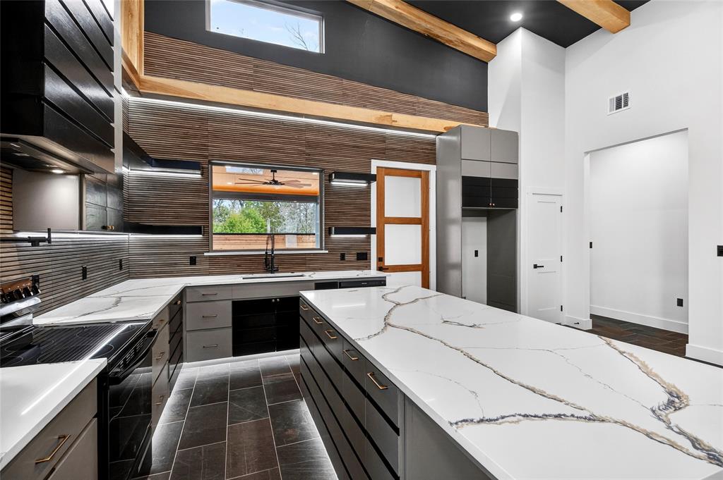 124 Aztec Drive