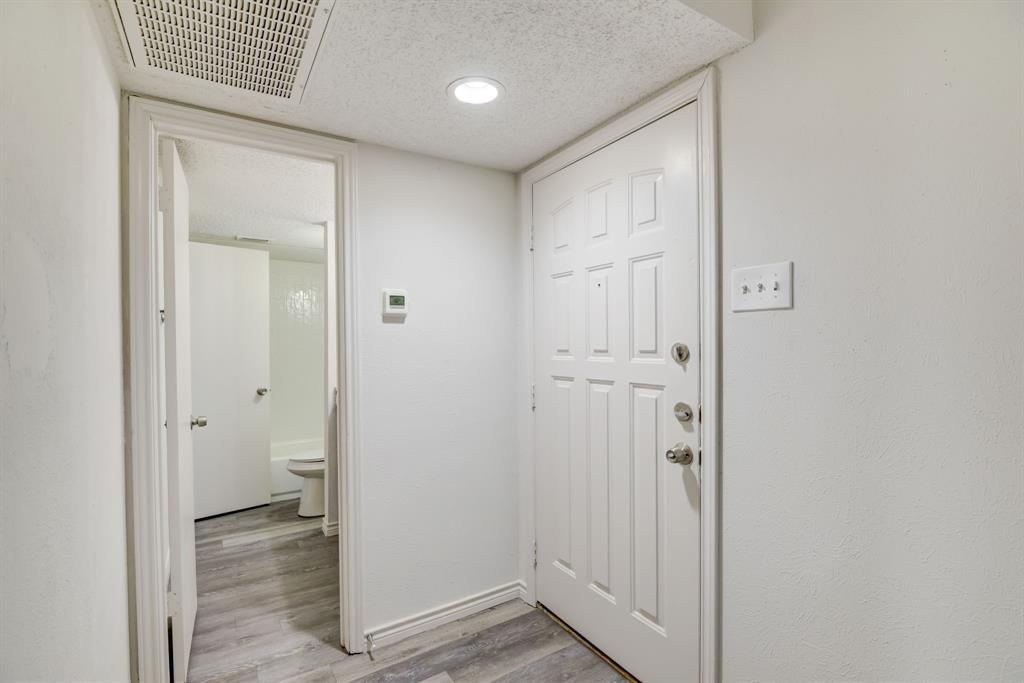 Village Oaks Condo - Residential Lease