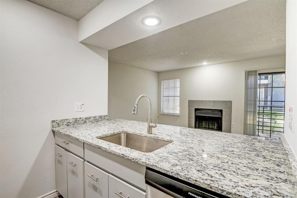 Village Oaks Condo - Residential Lease