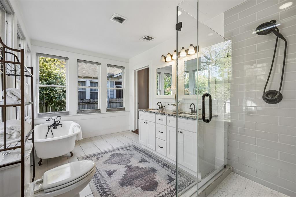 Winnetka Heights - Residential