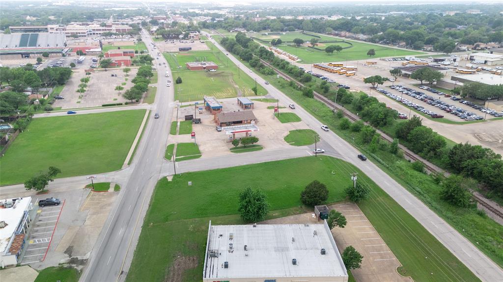 Main Davis Add - Land