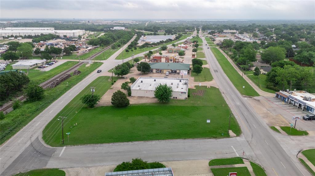 Main Davis Add - Land