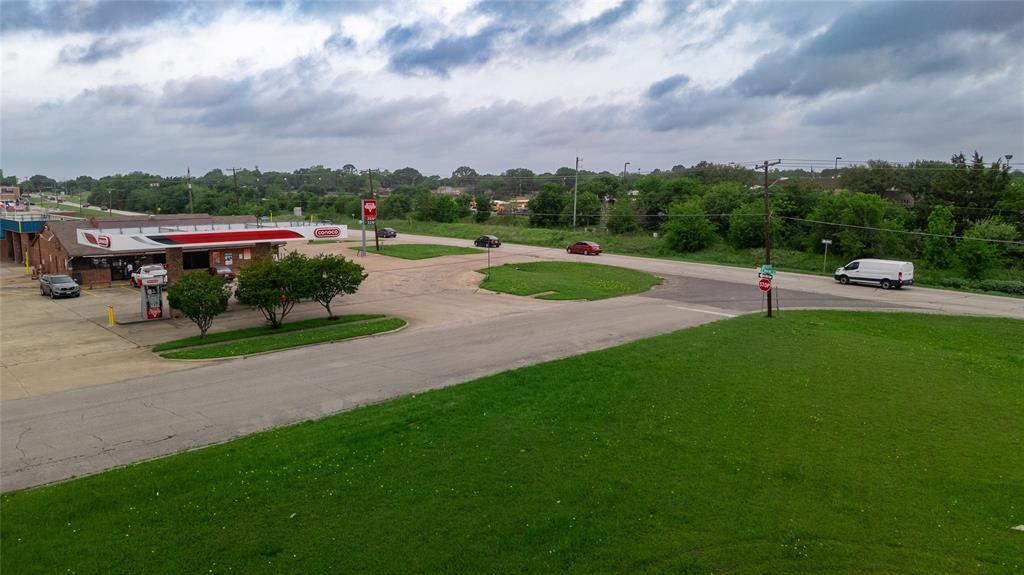 Main Davis Add - Land