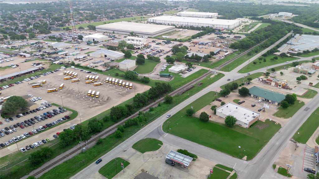 Main Davis Add - Land