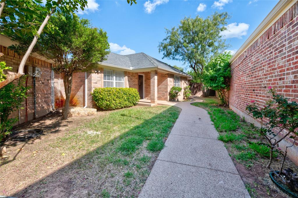 6134 Laurel Court