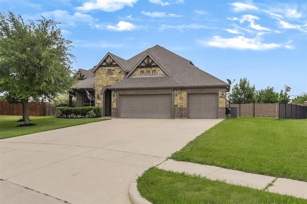 Willow Crk Xing - Residential