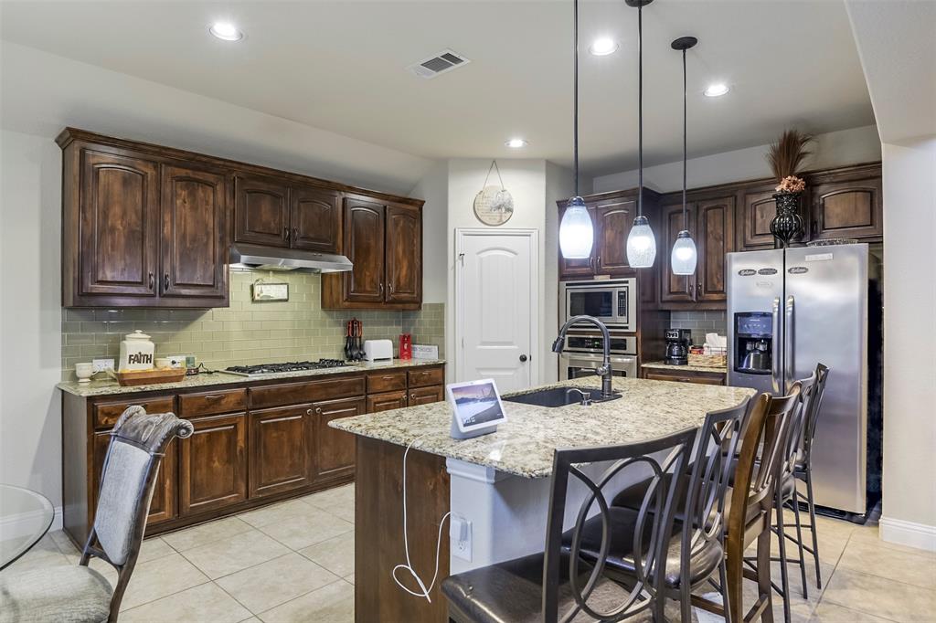 2701 Elmwood Drive