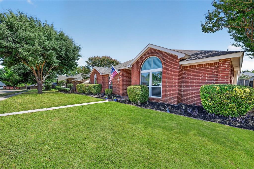 4312 Hillshire Court