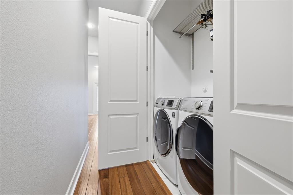 Vine Condo - Residential