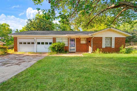 Photo of 2455 Cypress Drive, Paris, TX 75460 (MLS # 21368682)