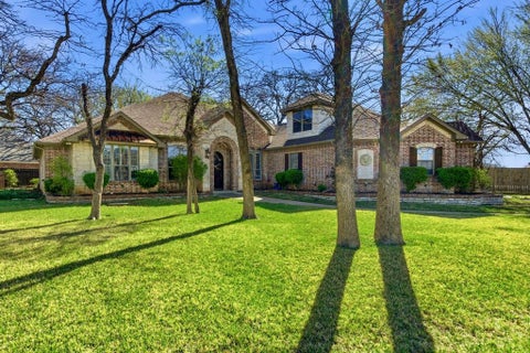 Photo of 3714 Cove Timber Avenue, Granbury, TX 76049 (MLS # 21422334)