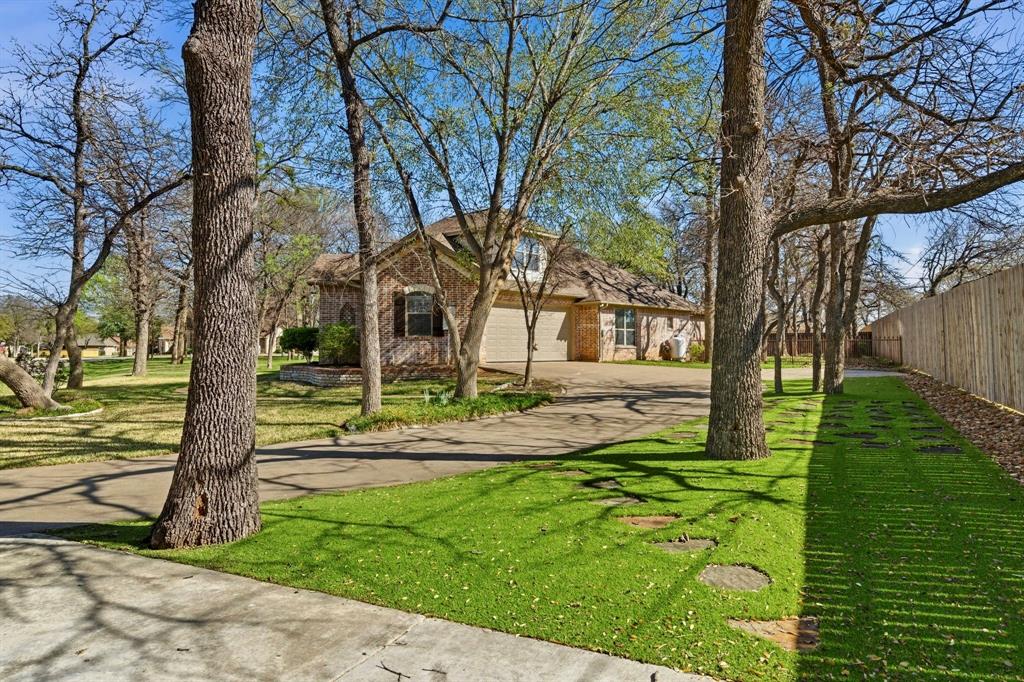 3714 Cove Timber Avenue