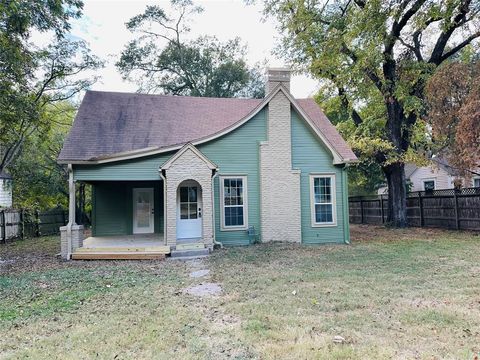 A home in Terrell