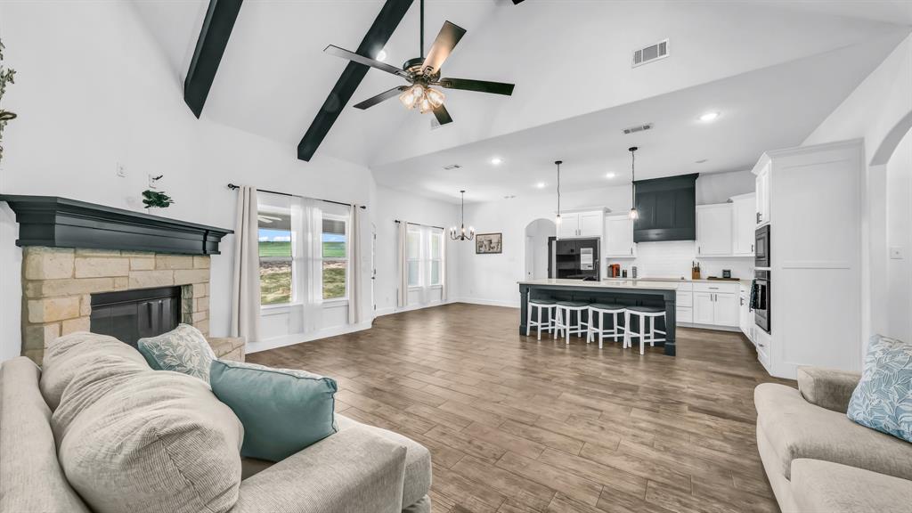 1175 Paradise Parkway