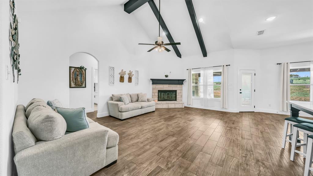 1175 Paradise Parkway