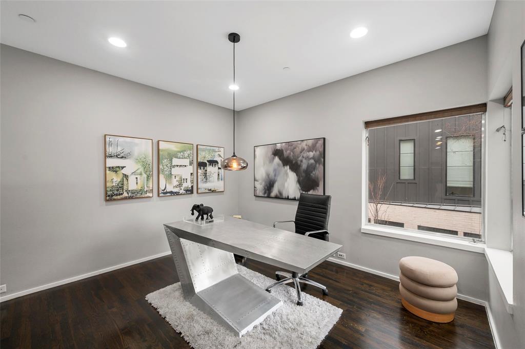 5205 Capital Condos - Residential