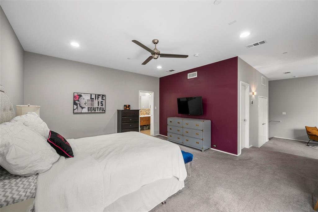 5205 Capital Condos - Residential