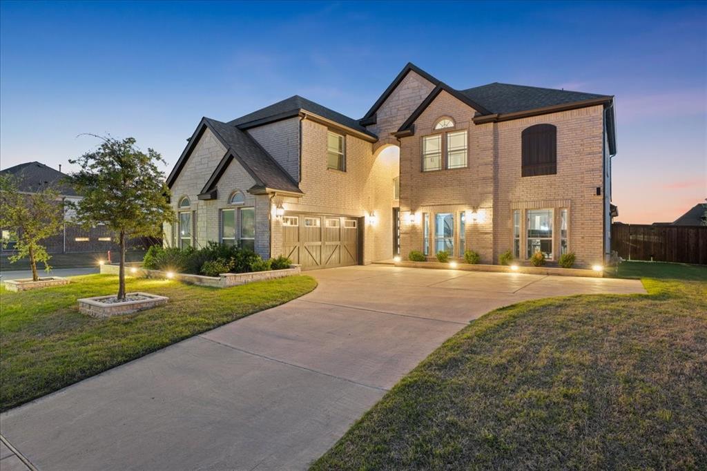 312 Lake Forest Trail