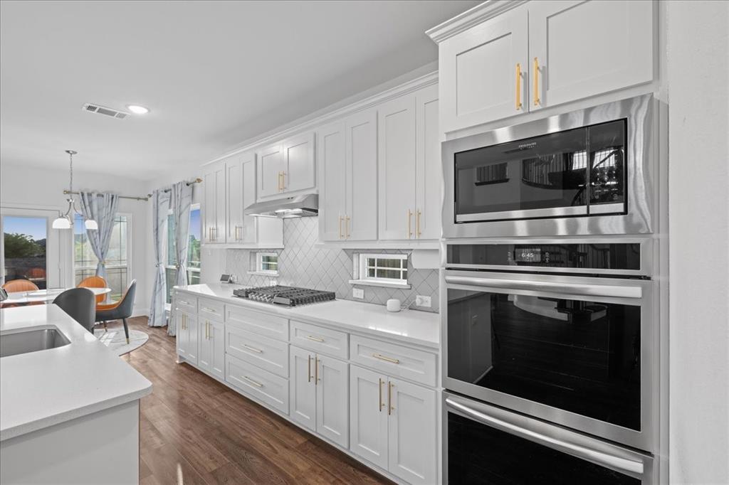 312 Lake Forest Trail