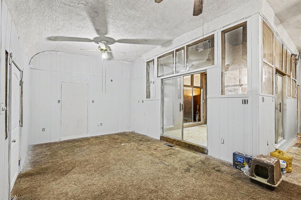 212 Private Road 114