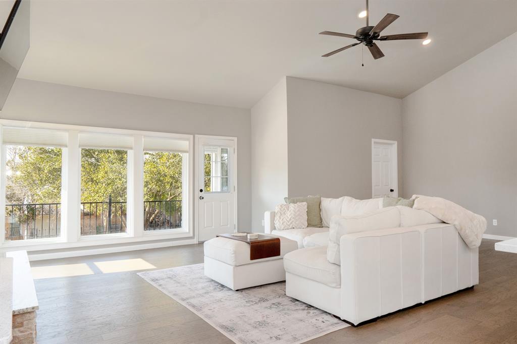 Lake Country Estates Add - Residential