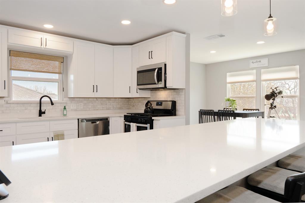 Lake Country Estates Add - Residential