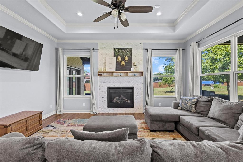 UNDERWOOD ADDN REPLAT LT 1 & 2 UNDERWOOD ADDN, LOT - Residential