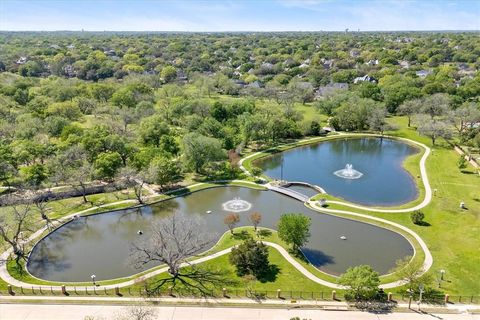 A home in Colleyville