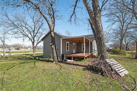 A home in Edgewood