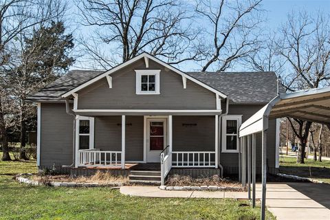 A home in Edgewood