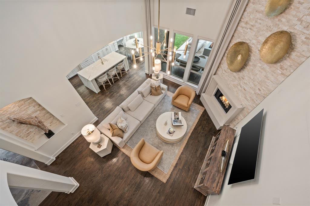 2605 Bel Air Lane