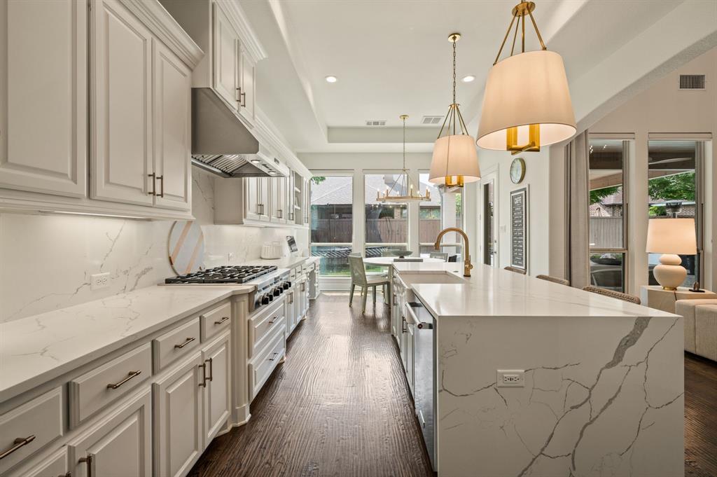 2605 Bel Air Lane