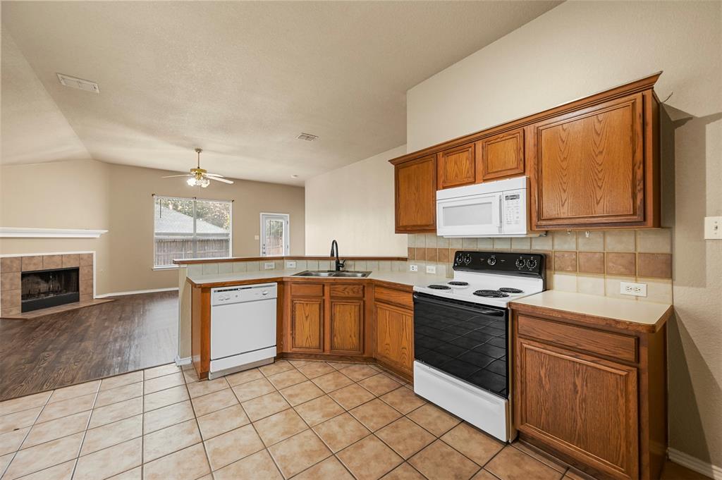 Lasater Add - Residential Lease