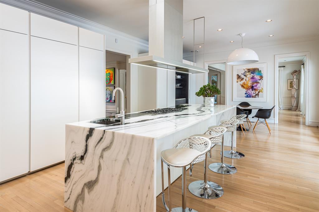 Williamsburg At Preston - Residential