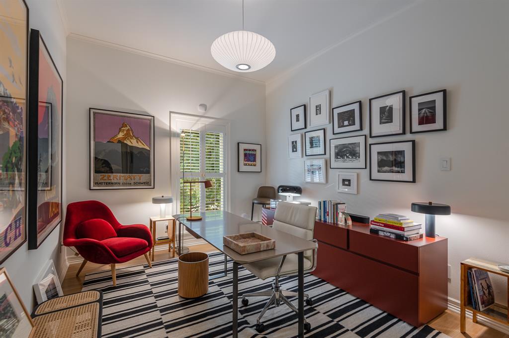 Williamsburg At Preston - Residential