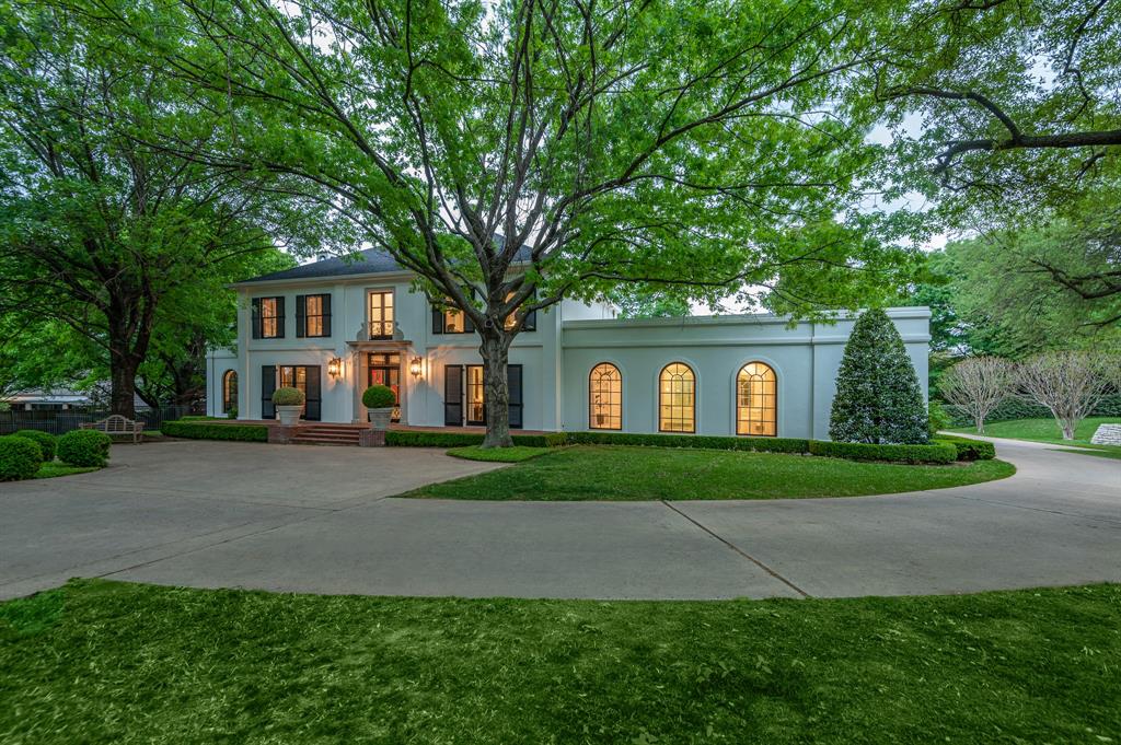 Williamsburg At Preston - Residential