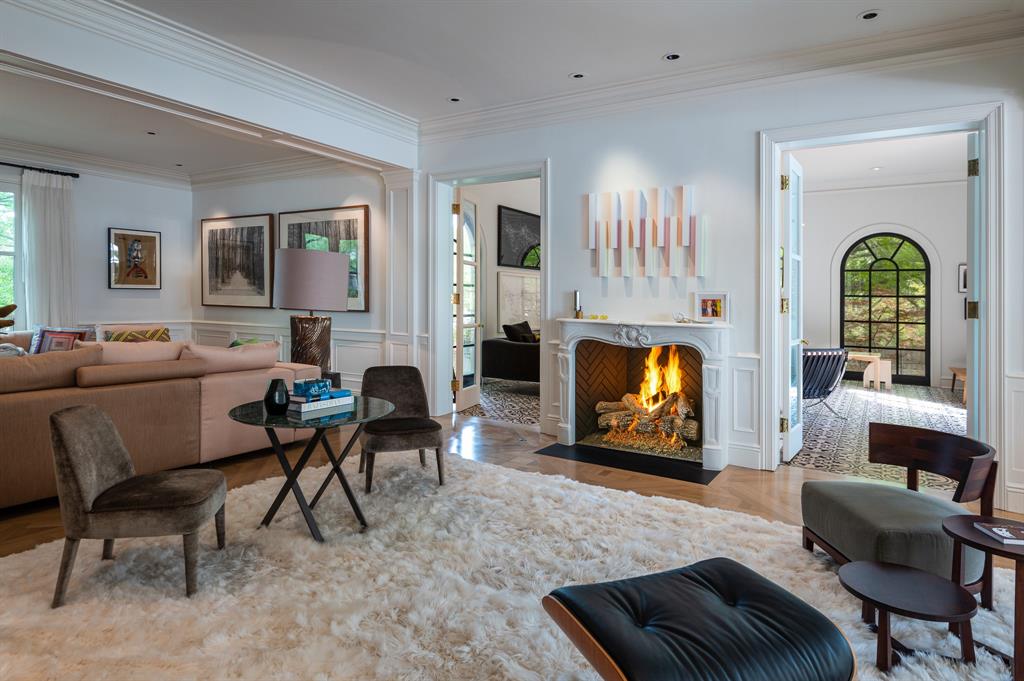 Williamsburg At Preston - Residential