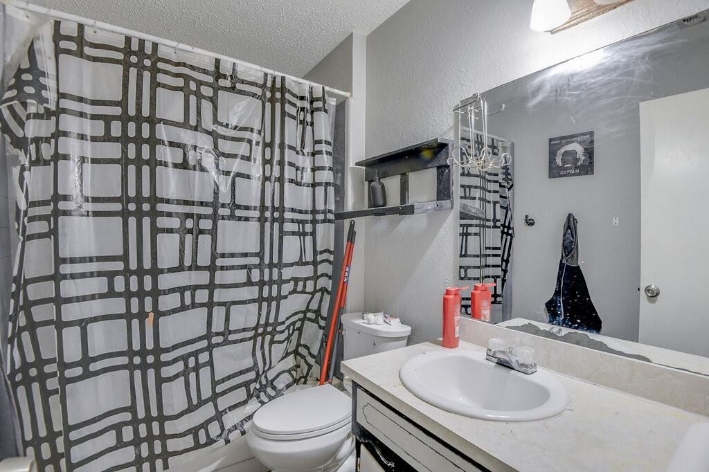 Highway Add - Residential Income