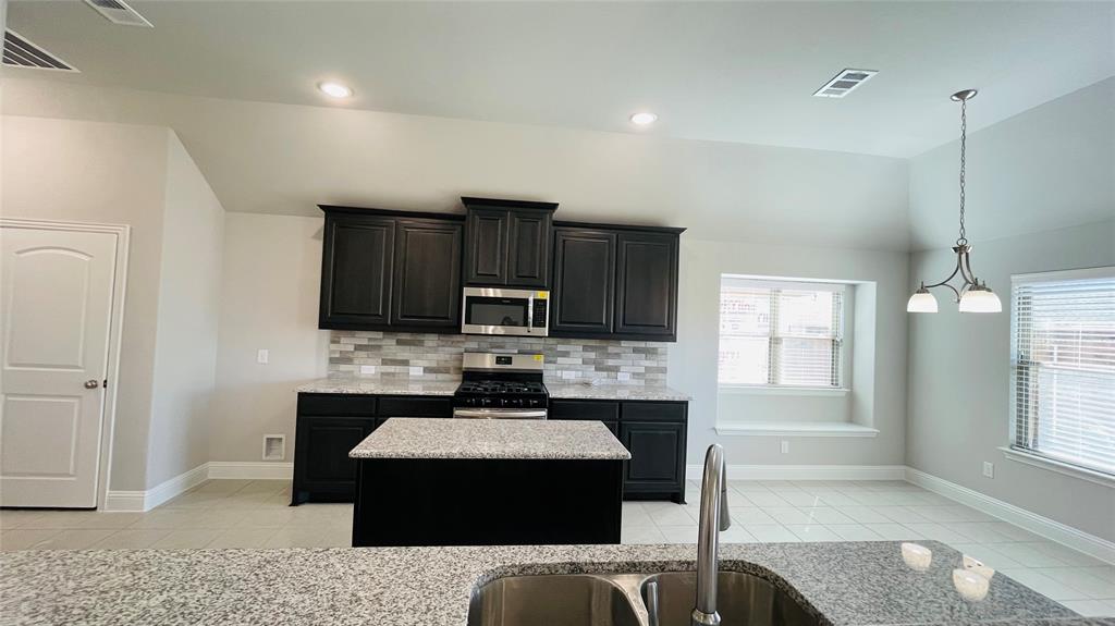 Eagle Rdg Ph 4 - Residential Lease