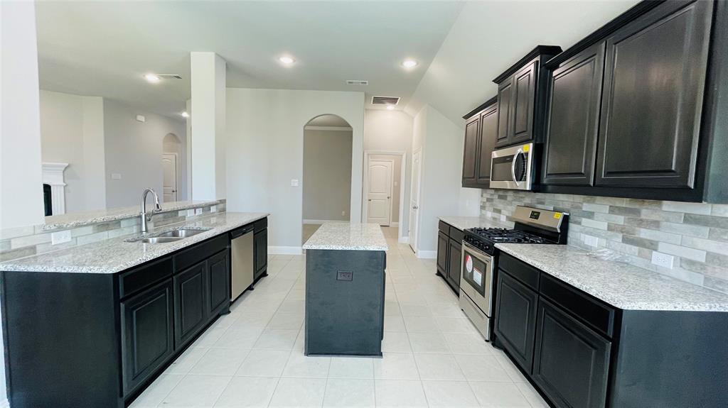 Eagle Rdg Ph 4 - Residential Lease