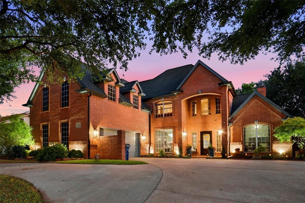 128 Greenhill Trail S
