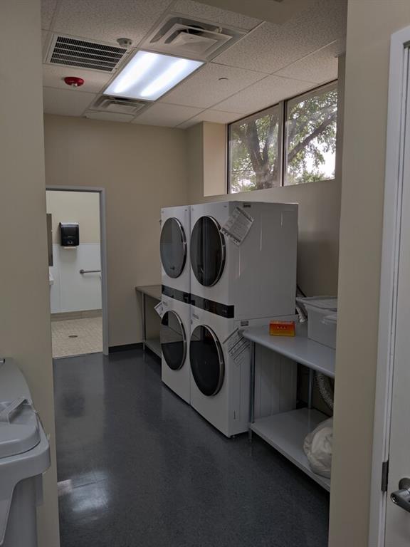 Heritage - Commercial Lease