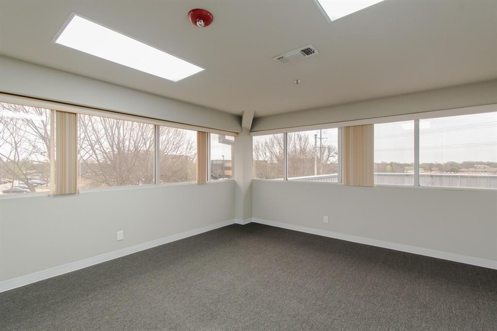 Heritage - Commercial Lease