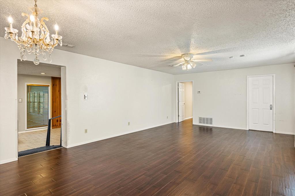 246 Comanche Trail
