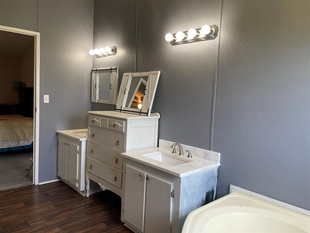 JP MORRETT A423 - Residential