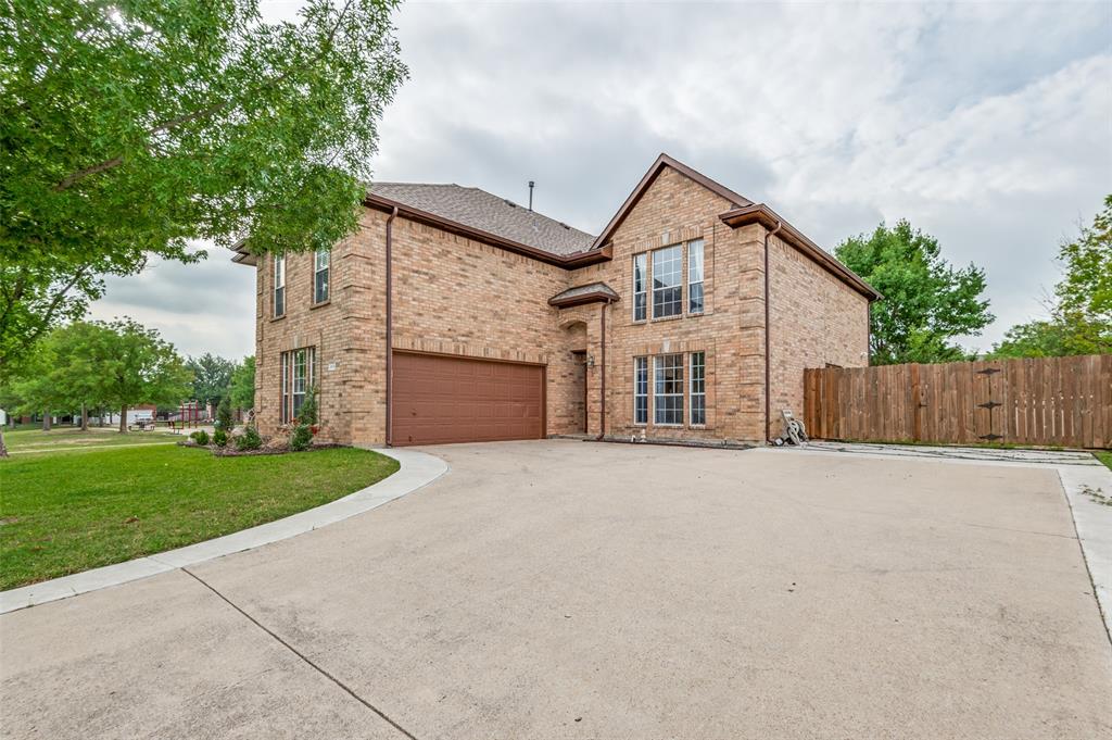 414 Ridgegate Drive