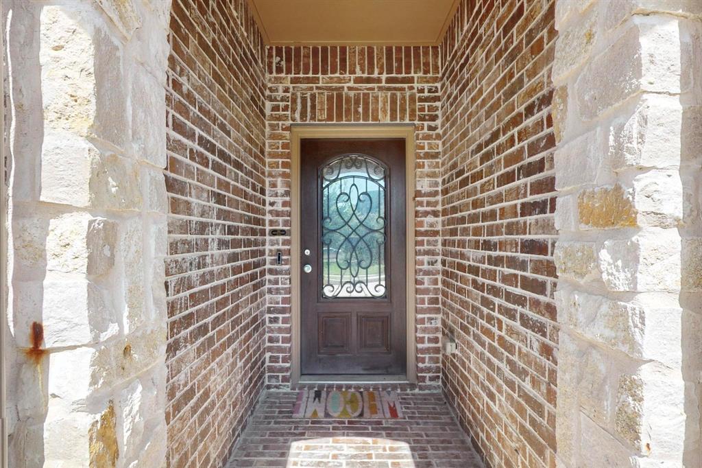 1216 White Dove Drive