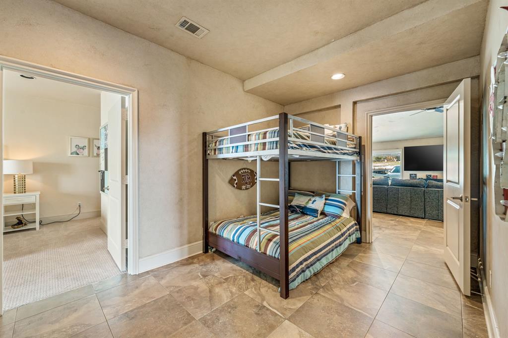 Gran Tera Sub - Residential